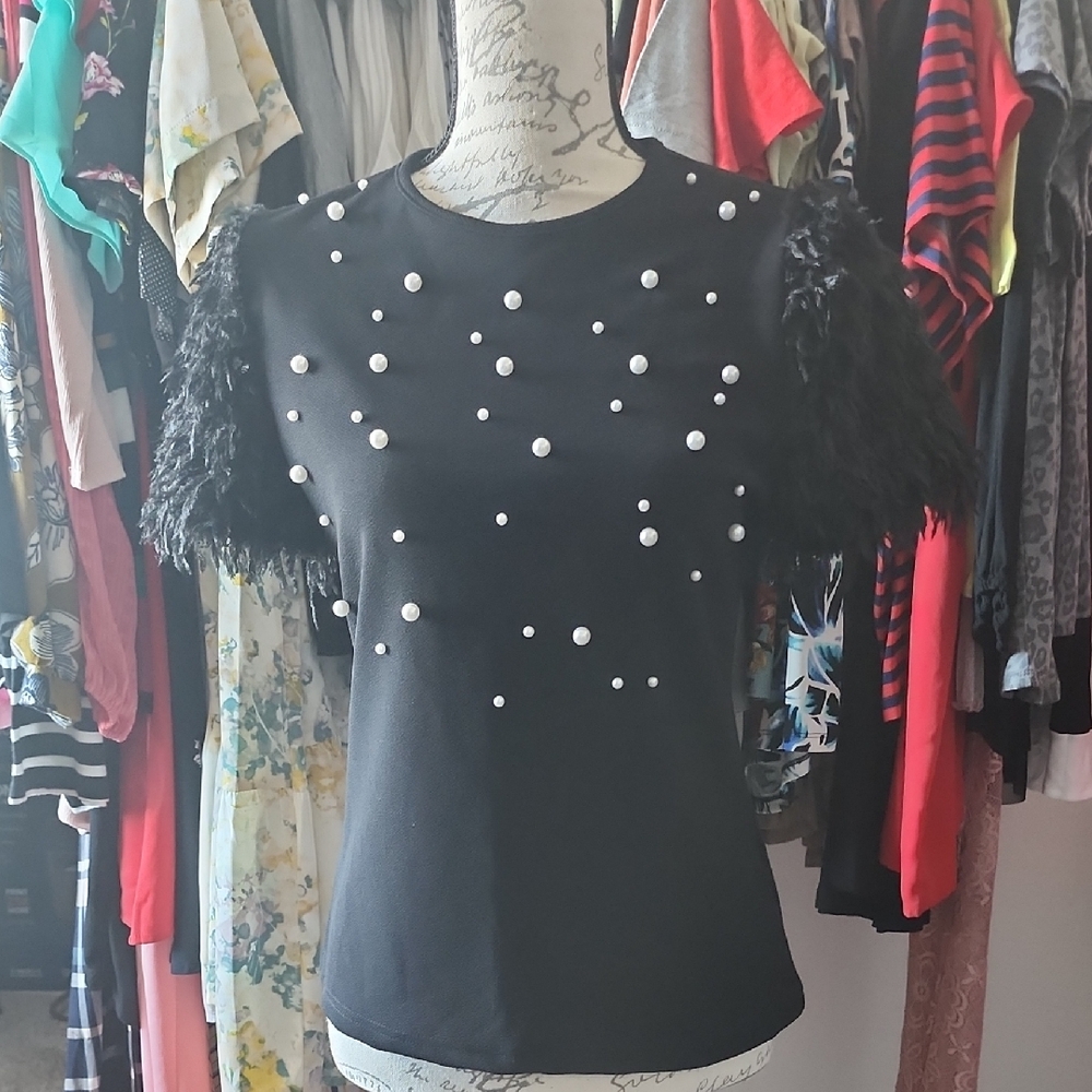 SHEIN Black Top with Pearl Details and Feathered Sleeves